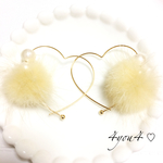 《再販》【クリーム】ミンクファー × 大きなハート  ピアス 