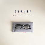 マットなラミネート生地のメガネケース（stripe）