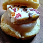 ＊フルーツバターのスコーンサンド＊