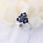 【指輪】小さなお花 ワイヤーアクセサリー リング（シルバー×ネイビー/フリーサイズ）