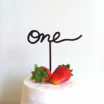 ケーキトッパー　one １歳　お誕生日　スマッシュケーキ　誕生日ケーキ