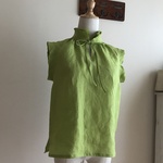 ベルギーLibeco社リネン（ピスタチオ）で作ったレイヤー襟ブラウス