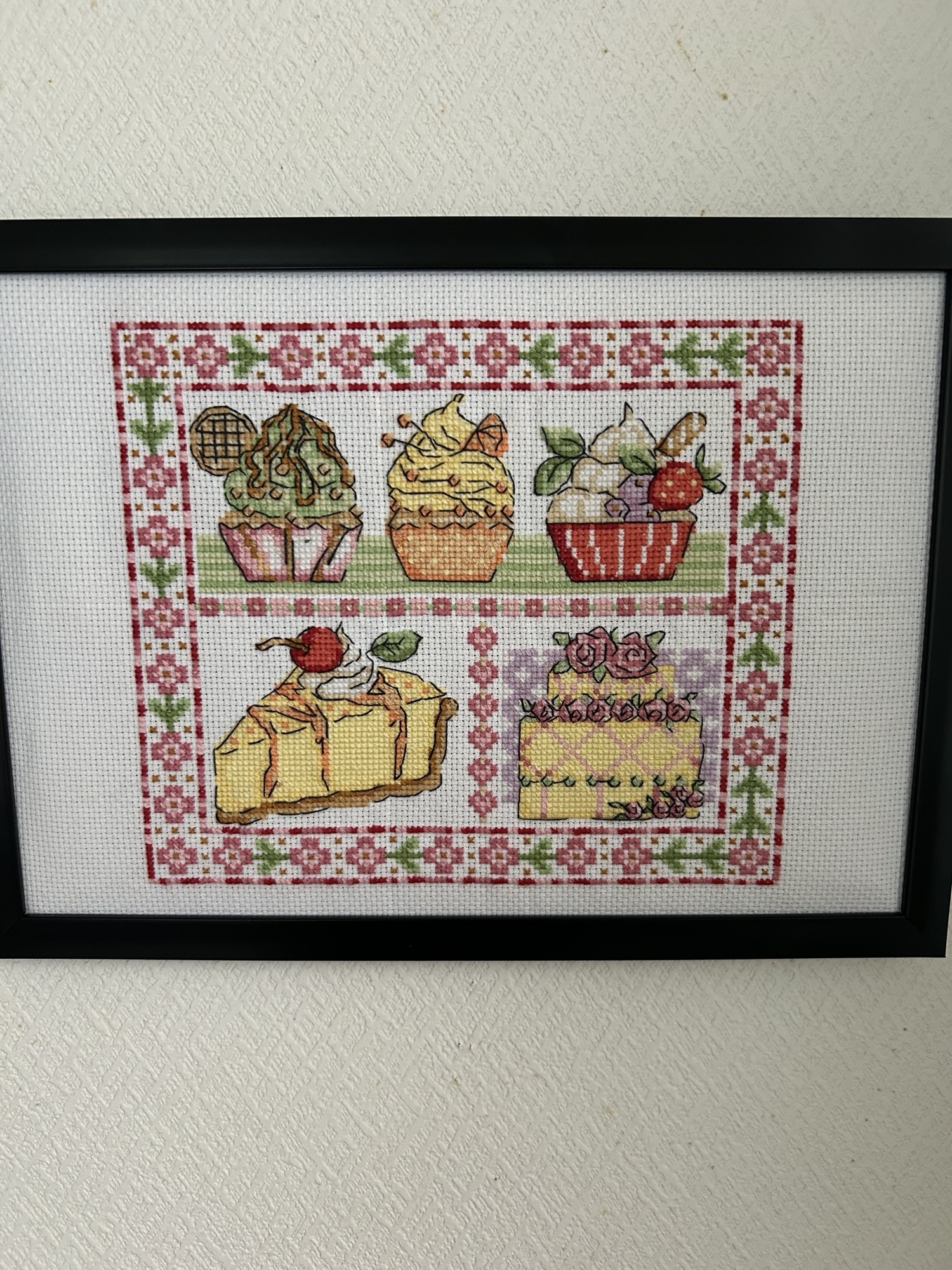 ♡刺繍絵画額付き♡ 7a534d79cd212274fc54aa96a17030