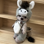 ハンドメイド　ロバドンキー🫏コスチュームでお着替え遊び⁉️ロバサロペットを着たテディベア風クマさん🐻ぬいぐるみ