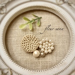 unique motif  シルキーパールとクロッシェのブローチ〈heart〉beige -accent-