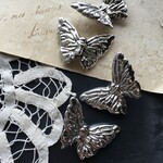 【2粒】27×37mm/シルバー/チョウチョビーズ