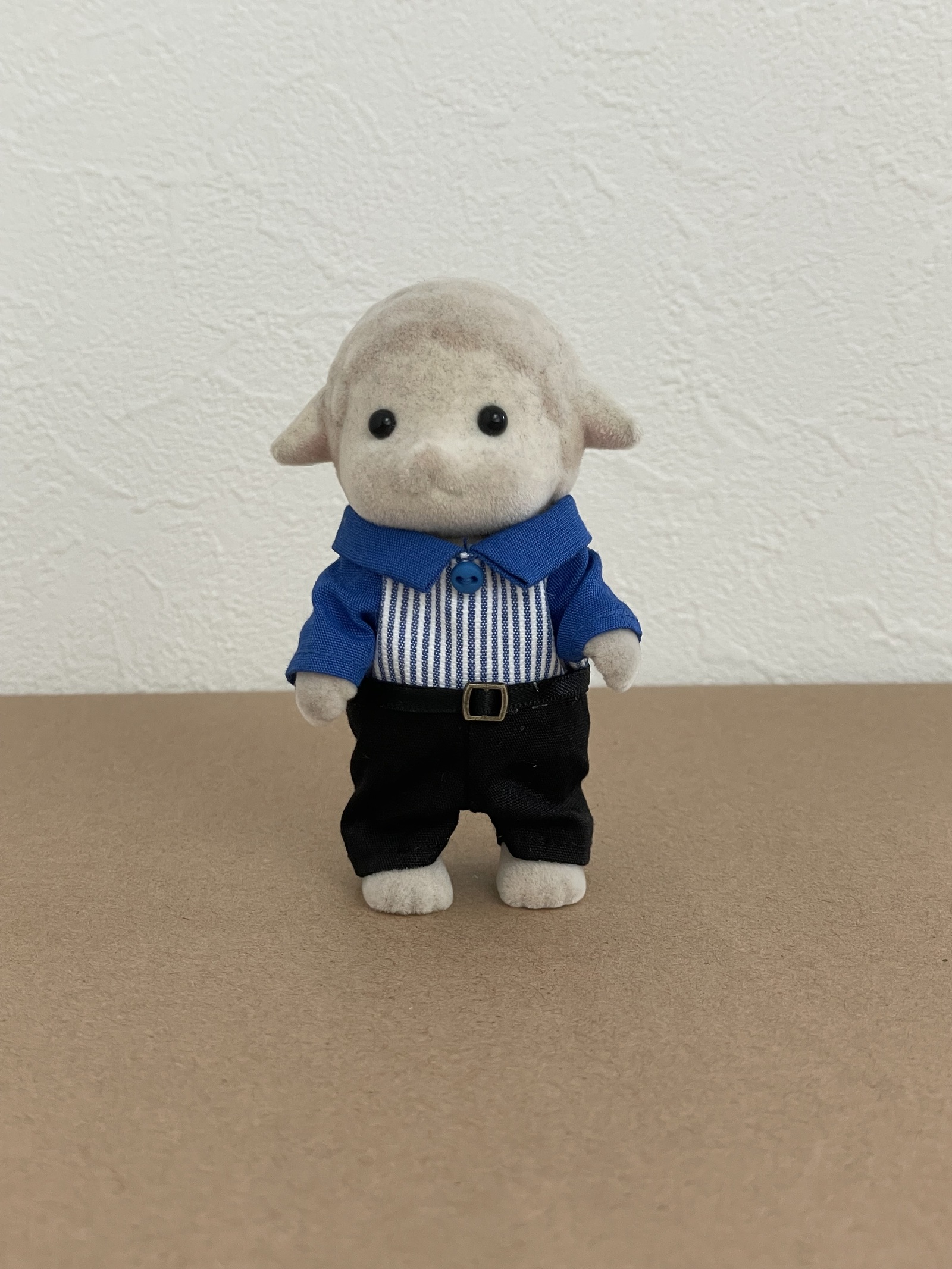 シルバニアファミリー服 102　大人サイズ　子供サイズ Amazon | シルバニアファミリー 人形 【 ショコラウサギの男の子