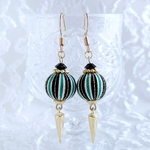 巻き玉＊スタイリッシュ✧緑×黒ピアス/イヤリング♡