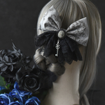 祈灰の鍵｜天使と薔薇のジャボタイ2wayリボン／グレー 黒 ダマスク柄 鍵 クラシカル ゴシック ブローチ