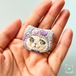 水玉猫＊刺繍ブローチ(ブルー）