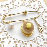 ふわふわパンケーキ ブローチ