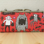 モモタロウ柄のがま口長財布（B）