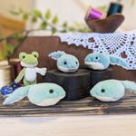 全長8cm　オタマちゃん　カエル　ぬいぐるみ　ミニチュア