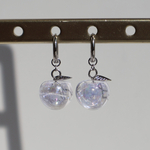 【シルバー】シャボン玉みたいなりんご　の　ピアス　イヤリング