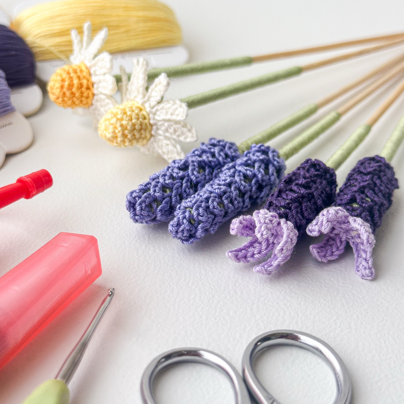 ポインセチア【作り方動画レッスン】 レース編みアクセサリー