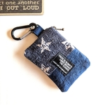 星柄とデニムのミニポーチ　カラビナ付き