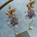 蝶々とBlue Rose🌹💙 揺れる ピアス イヤリング