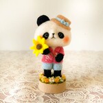 羊毛フェルト　パンダさんと夏