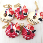 ふわふわケーキドーナツのバッグチャーム♪