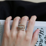 【金属アレルギー対応】S925 ロックでスタイリッシュなリング（シルバー）