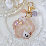 レジン　ねこ　肉球　シェイカー　シャカシャカ　キーホルダー　ピンク
