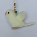 セキセイインコ　 アルビノ　赤目　羊毛ストラップ　