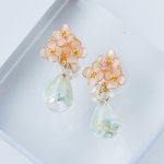  澪 -Mio- ｜ 華紬（はなつむぎ） - 静寂の森 - （グリーン）ピアス イヤリング　サージカルステンレス　雫　クリア　肌映え