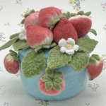 🍓フェルトフラワーミニケーキ小物入れＣ-55