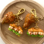 チキン　クロワッサン　フェイクフード　食品サンプル　ミニチュアフード　チャーム