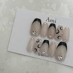 ネイルチップ＊ブラック 黒 マリーンセル ベージュ フレンチ 韓国 y2k 夏 キラキラ