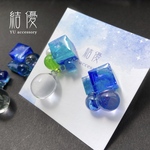 宇宙・夏の幾何学と雫/小さなアクアリウム/ピアス/ノンホールピアス