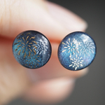 耳元の花火 チタンピアス