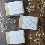 薄紙ラッピングペーパー〈3種類セット〉A4サイズ12枚入り　デザインペーパー