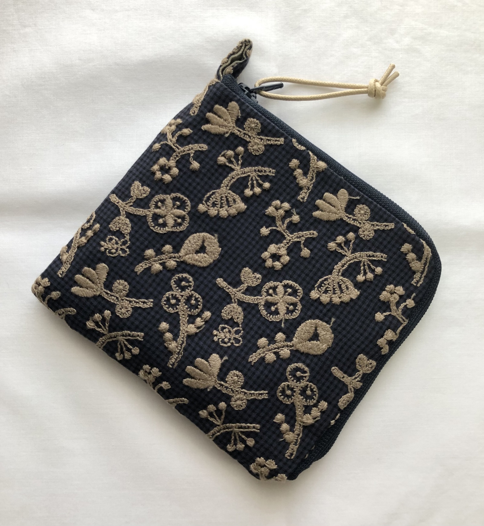 ハンドメイド♡ミナペルホネン♡新色memoria♡別マチトート♡ストラップ付き ハンドメイド♡ミナペルホネン♡新色memoria♡別マチトート