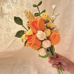 〔 枯れない毛糸の花束 〕  オレンジ＆黄色の花束　ラッピング　プレゼント　インテリア　枯れない花　編み物　かぎ編み　記念日　ギフト　小物　韓国雑貨　誕生日　あみぐるみ　入学　卒業　出産祝い　成人式