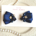 ネイビーサテンリボンピアス♡送料込み