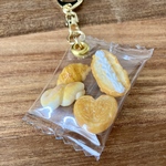 ミニチュアパン キーホルダー D