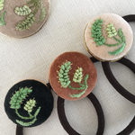刺繍ヘアゴム   やっぱりネコじゃらし