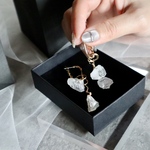 組み合わせ自由♢ クォーツの重なり♢earring or pierce  