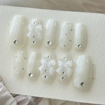 オールホワイトネイル　ガーリーネイル　サイズオーダー専用