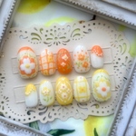 ジェルネイルチップ　🌼レトロ刺繍のお花畑ネイル🌼|レトロ|レトロポップ|