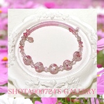 ［再販8］琉球蛍硝子　秋桜を花束にして💐　コスモス　🌸　シングル　ワイヤーブレスレット#minne_new #蛍ガラス　#海　#ホタルガラス　#コスモス　#蓄光