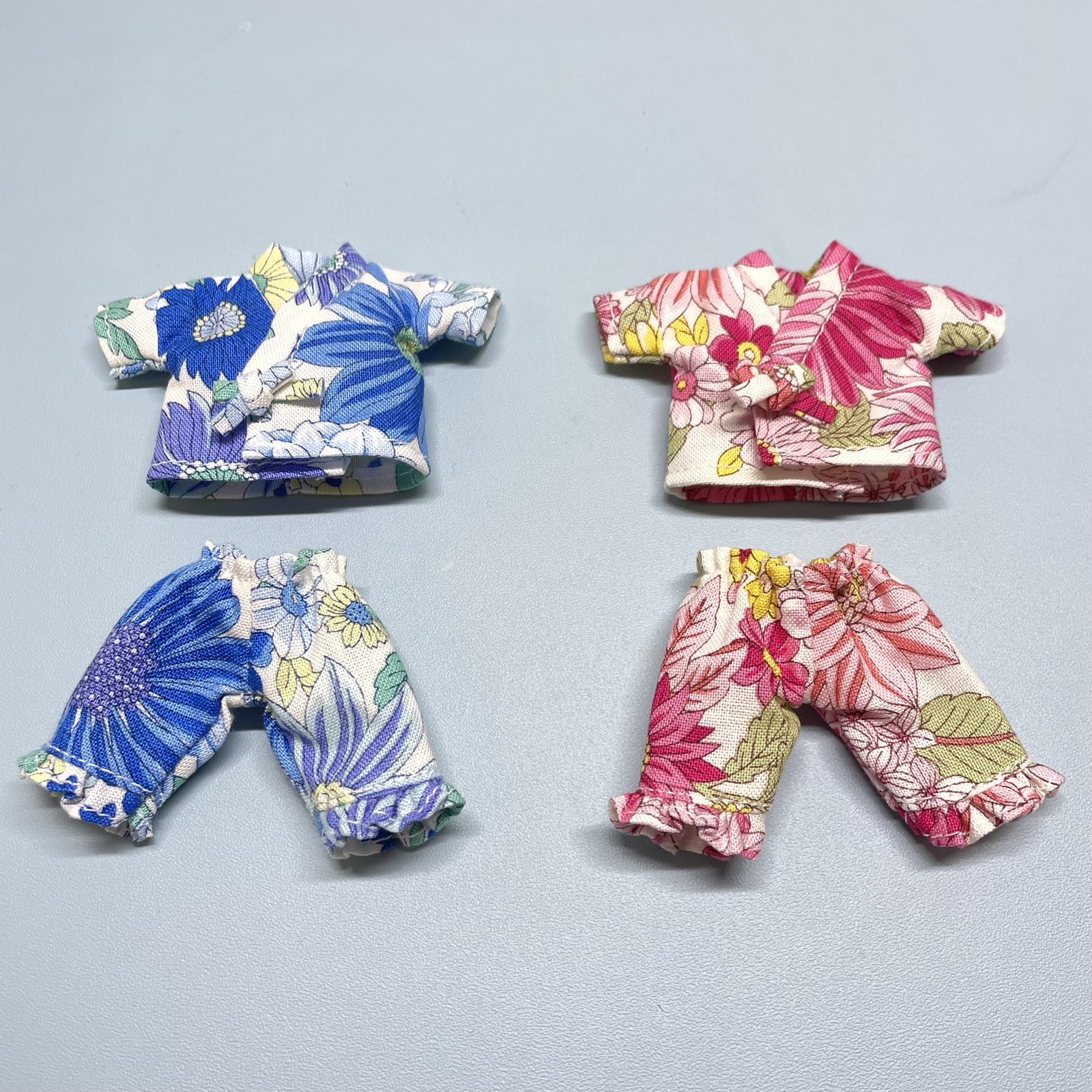 ミキちゃんマキちゃん 服 3点セット ハンドメイド 　127 ミキちゃんマキちゃん - 着せ替え服の人気通販 | minne byGMO