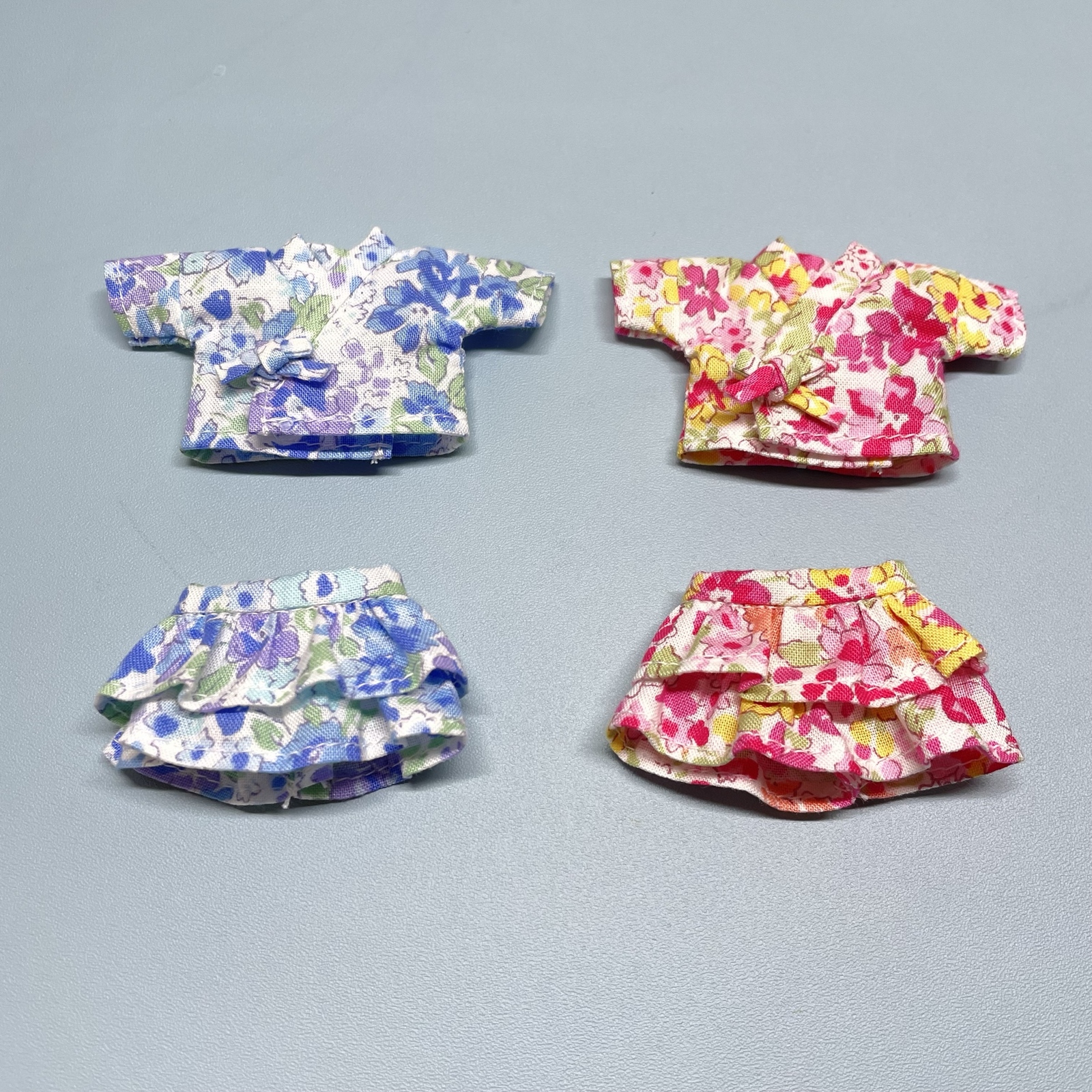 ミキちゃんマキちゃん 服 3点セット ハンドメイド 　127 ミキちゃんマキちゃん 服 3点セット ハンドメイド 127