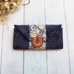 ギャルソン財布(アンティーク風ビーズ刺繍留め具）