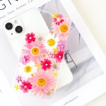 ＊可憐なピンクマーガレットの押し花ケース＊384全機種対応 本物のお花 スマホショルダー 名入れ  iPhone17/17Air/17Pro 16e iPhone15 Android 