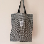 いくつあっても便利！　エコバッグ　サブバッグ　トートバッグ　黒チェック