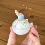 《受注制作》飛んでる〜♪ミニ茶白猫さんとインコさん