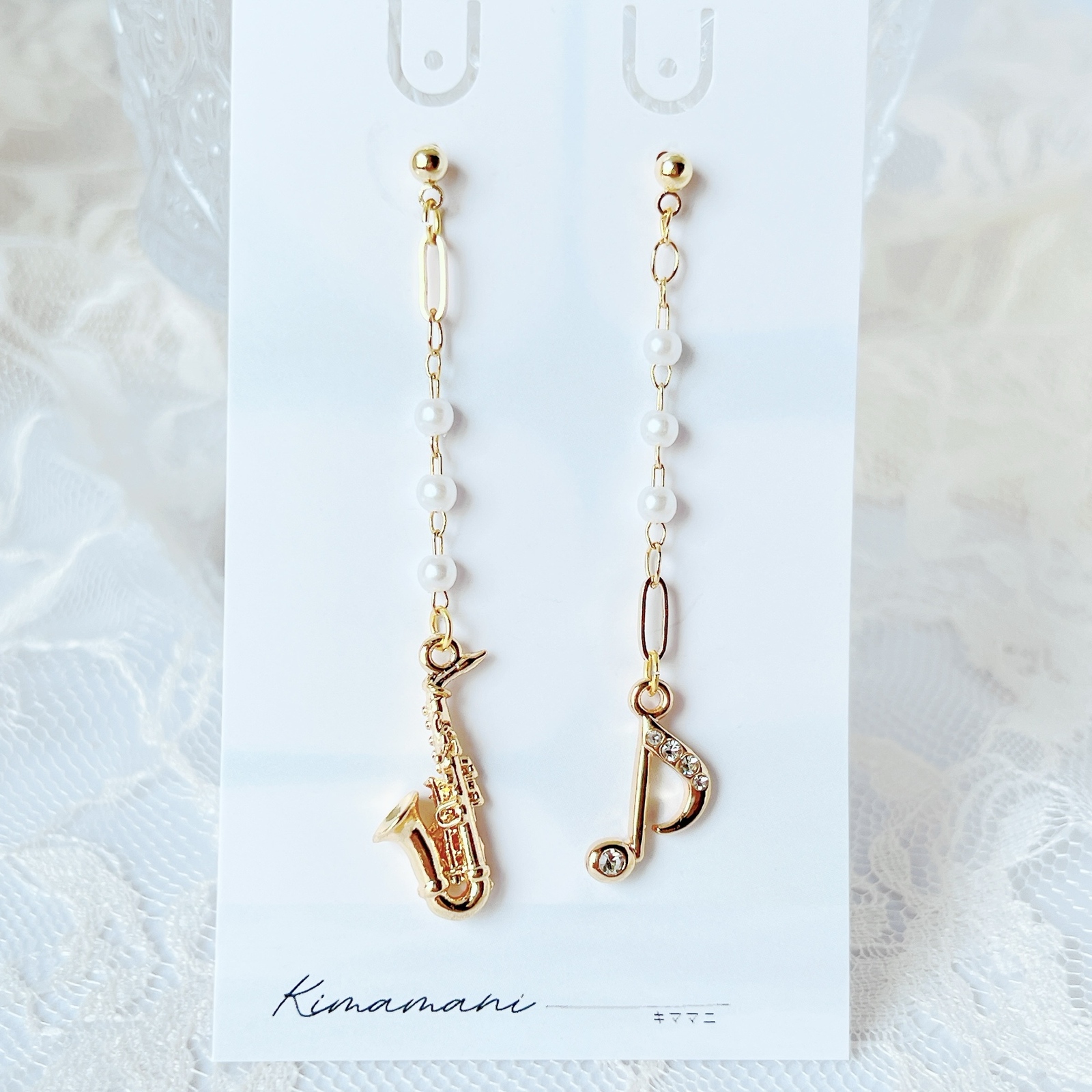 アルトサックスと音符のロングピアス 3連パール - kimamani ー 