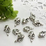 =10個=  クジラ ピアス ネックレス チャーム パーツ 資材